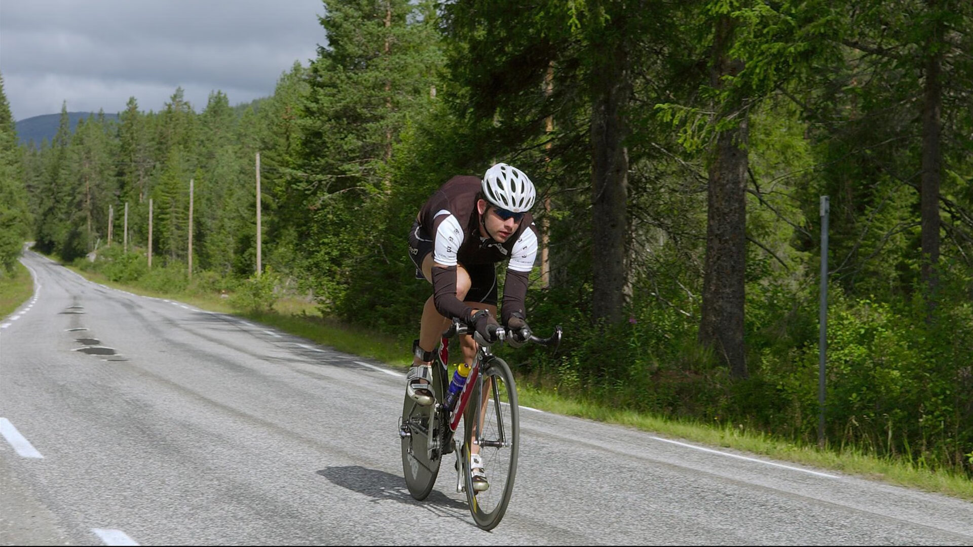 世界越野跑锦标赛中国选手表现优异，世界级越野赛