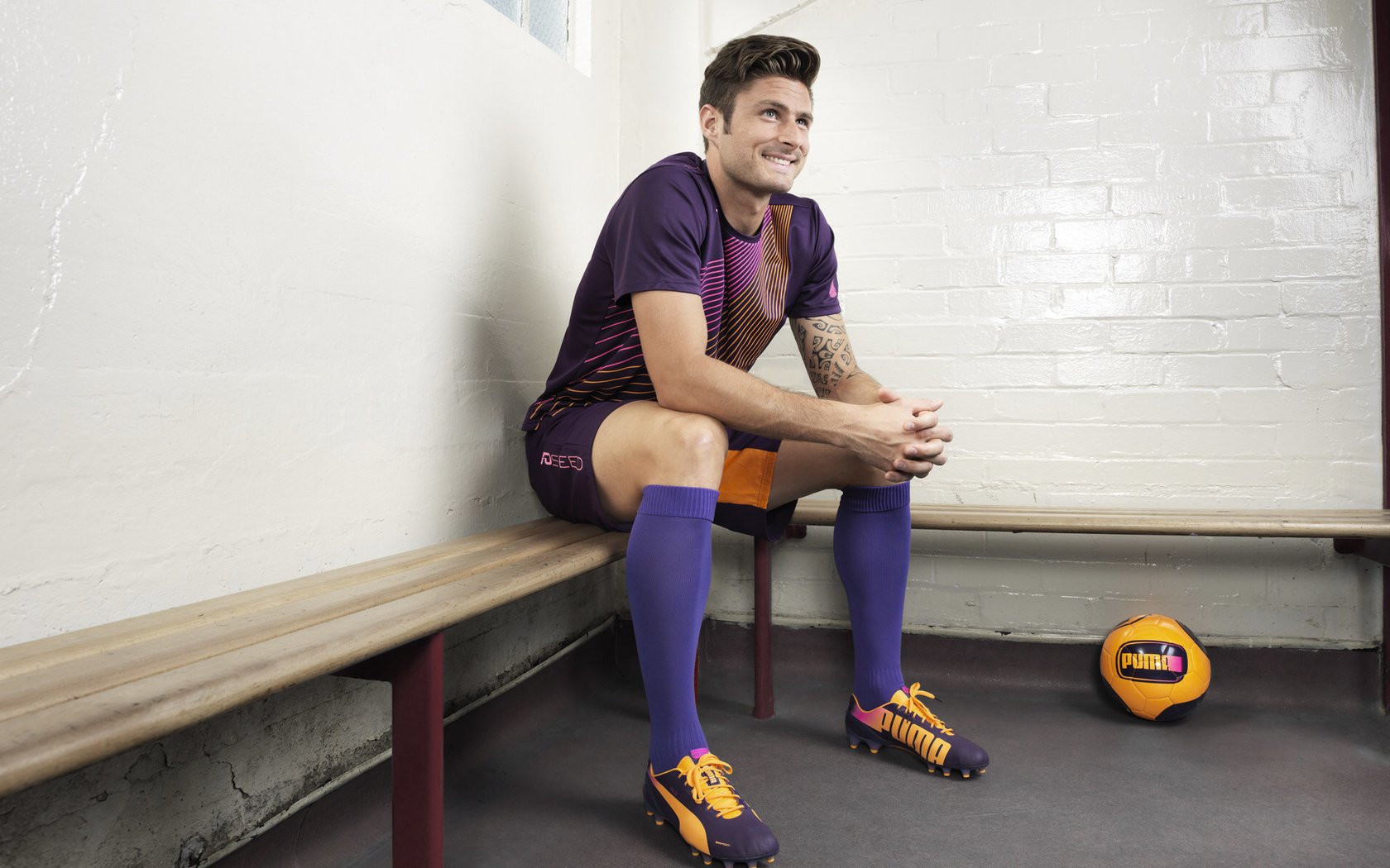 中国足球国家队球员体能恢复中心启用，国足 体能